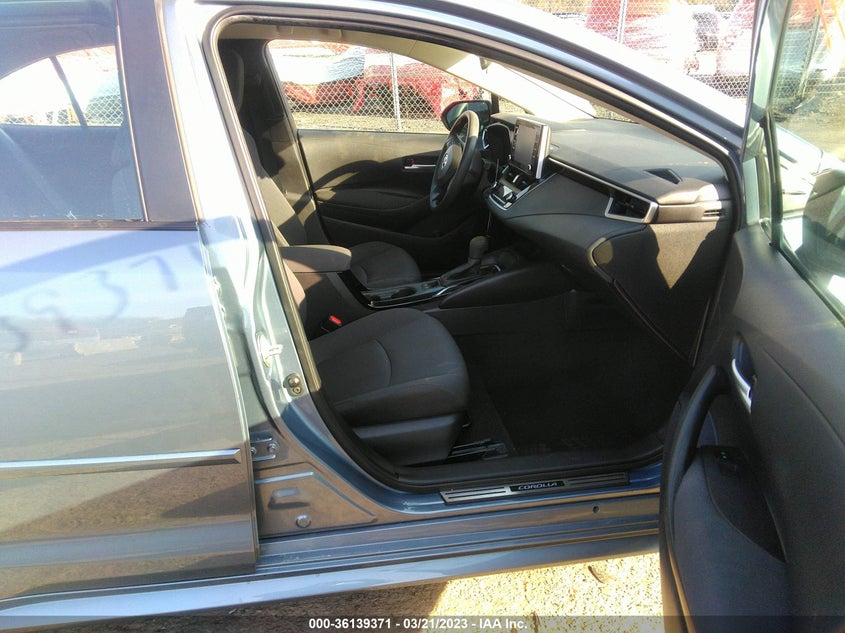 VIN 5YFEPRAE9LP053726 2020 TOYOTA COROLLA LE