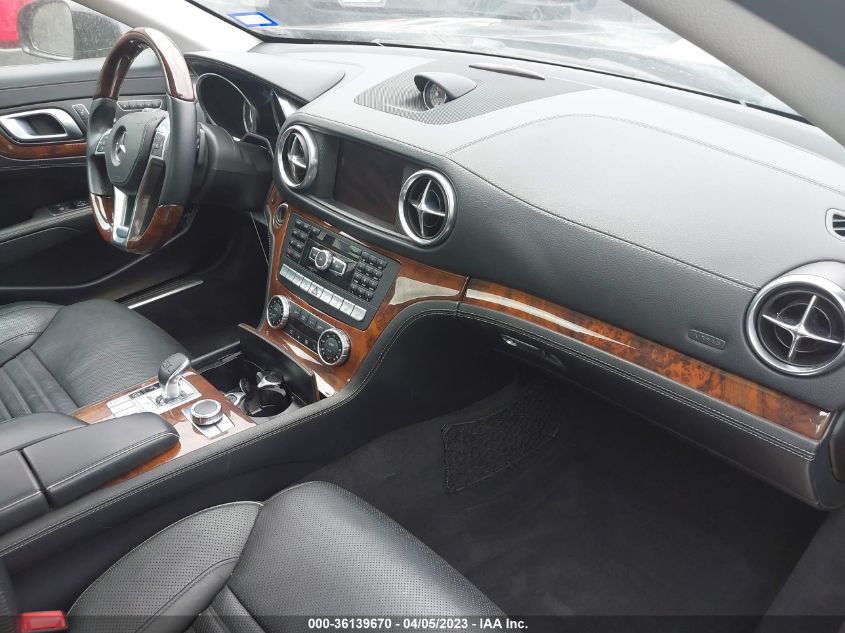 2014 MERCEDES-BENZ SL-CLASS SL 550 - WDDJK7DAXEF025721