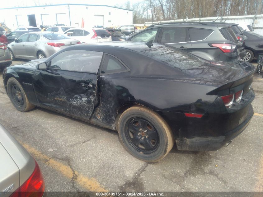 2013 CHEVROLET CAMARO LS - 2G1FA1E37D9126263