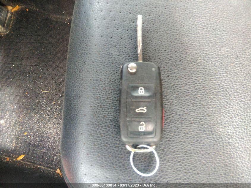 2014 VOLKSWAGEN JETTA SEDAN SE W/CONNECTIVITY 3VWD17AJ5EM238796