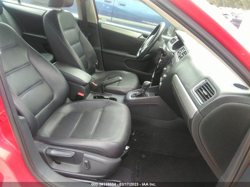 2014 VOLKSWAGEN JETTA SEDAN SE W/CONNECTIVITY 3VWD17AJ5EM238796