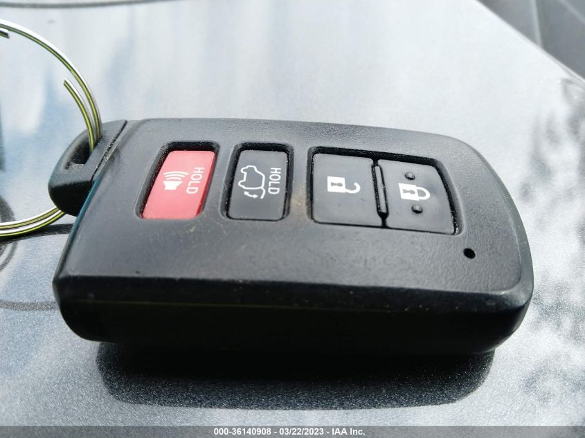 2018 TOYOTA RAV4 XLE/ADVENTURE - 2T3RFREV3JW789420