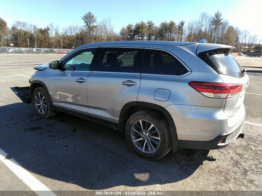 2019 TOYOTA HIGHLANDER SE/XLE VIN: 5TDJZRFH6KS574338