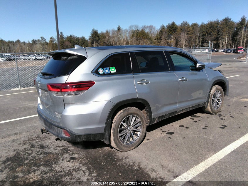 2019 TOYOTA HIGHLANDER SE/XLE VIN: 5TDJZRFH6KS574338