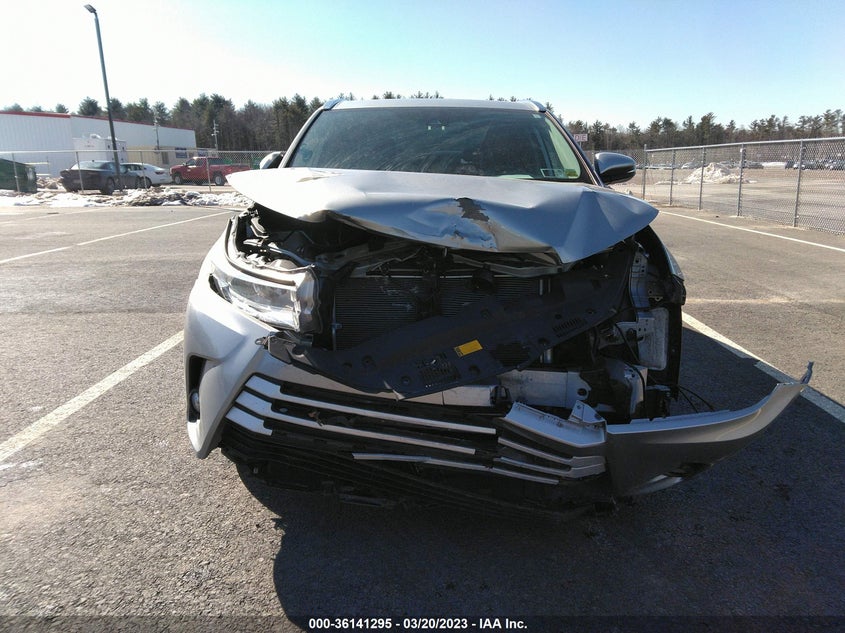 2019 TOYOTA HIGHLANDER SE/XLE VIN: 5TDJZRFH6KS574338