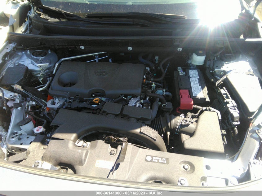 VIN 2T3H1RFV2MC147415 2021 TOYOTA RAV4 LE