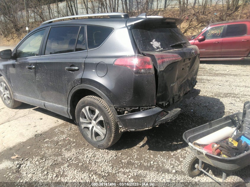 VIN JTMBFREV9HJ710018 2017 TOYOTA RAV4 LE