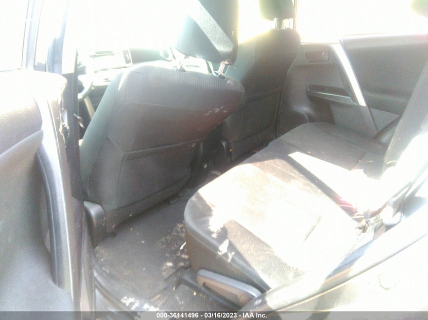 VIN JTMBFREV9HJ710018 2017 TOYOTA RAV4 LE