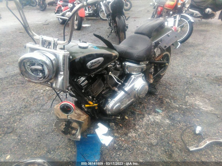 2021 HARLEY-DAVIDSON FLHC 1HD1YAJ14MB032548