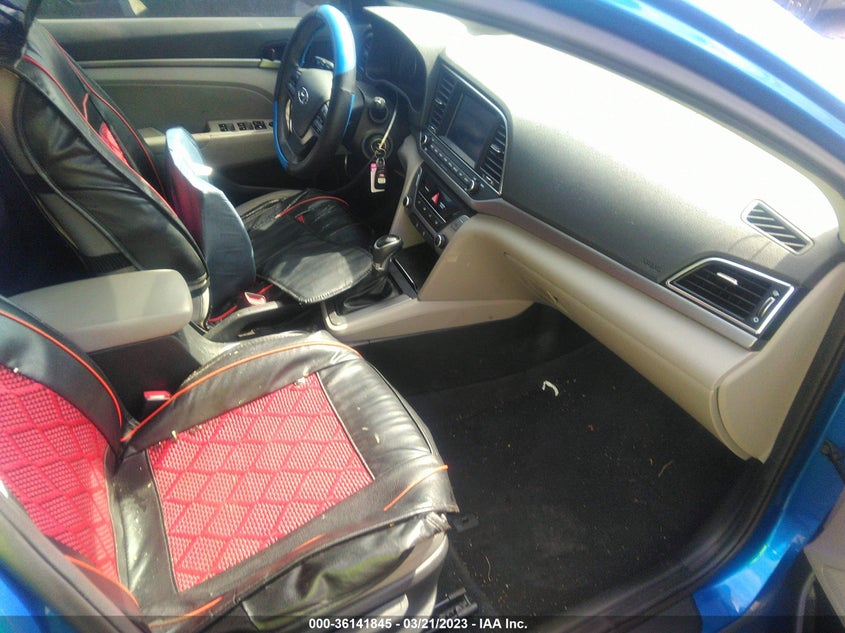 VIN 5NPD84LF2JH252807 2018 HYUNDAI ELANTRA SEL