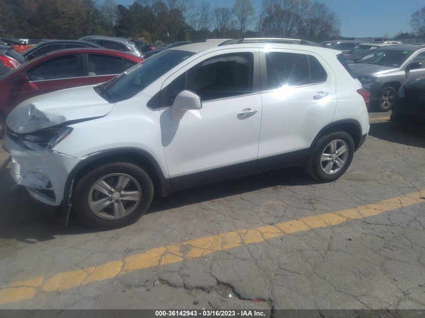 VIN KL7CJLSB0LB070758 2020 CHEVROLET TRAX LT
