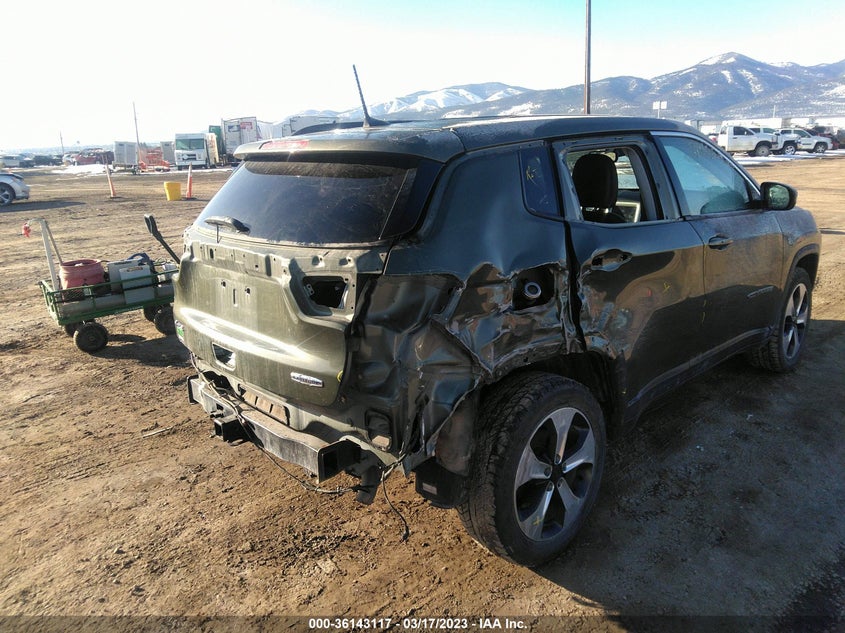 VIN 3C4NJDBB1JT104073 2018 JEEP COMPASS LATITUDE