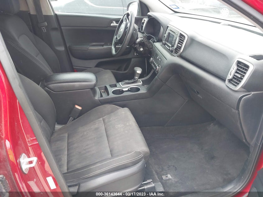 VIN KNDPM3AC2H7205643 2017 KIA SPORTAGE LX