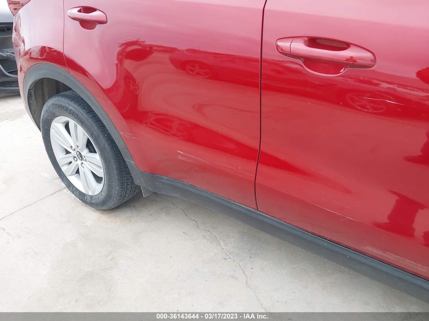 VIN KNDPM3AC2H7205643 2017 KIA SPORTAGE LX