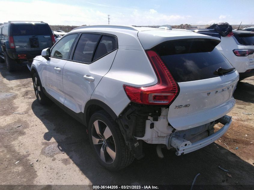 2020 VOLVO XC40 MOMENTUM YV4AC2HK5L2274555