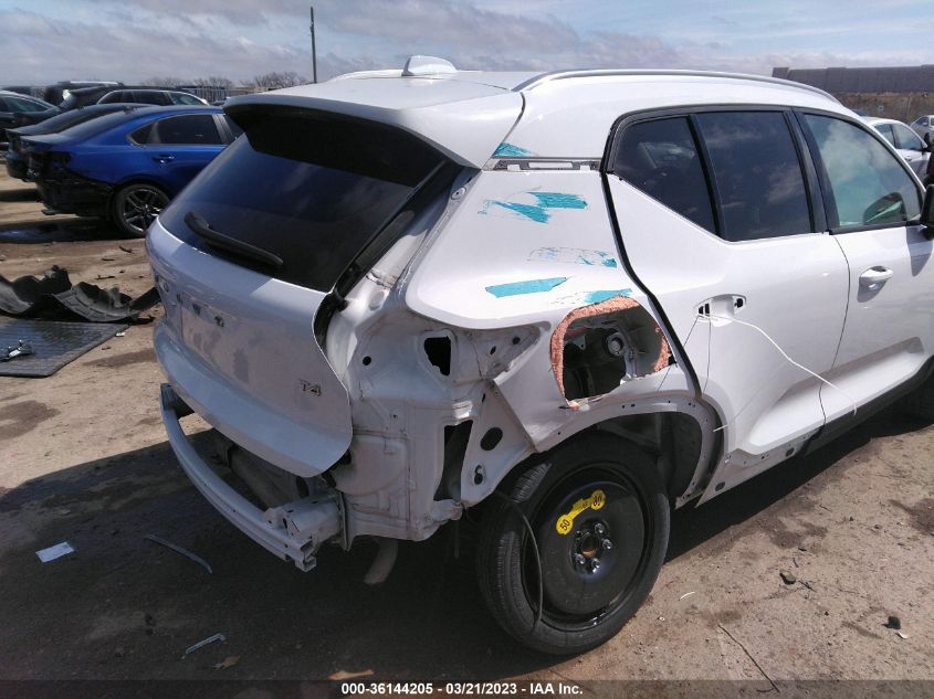 2020 VOLVO XC40 MOMENTUM YV4AC2HK5L2274555