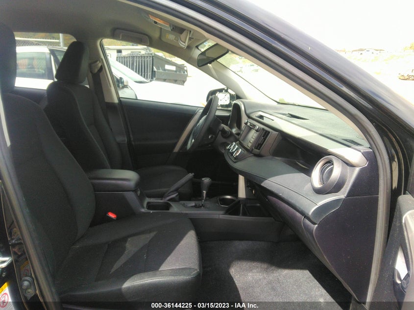 VIN 2T3ZFREV3JW511326 2018 TOYOTA RAV4 LE