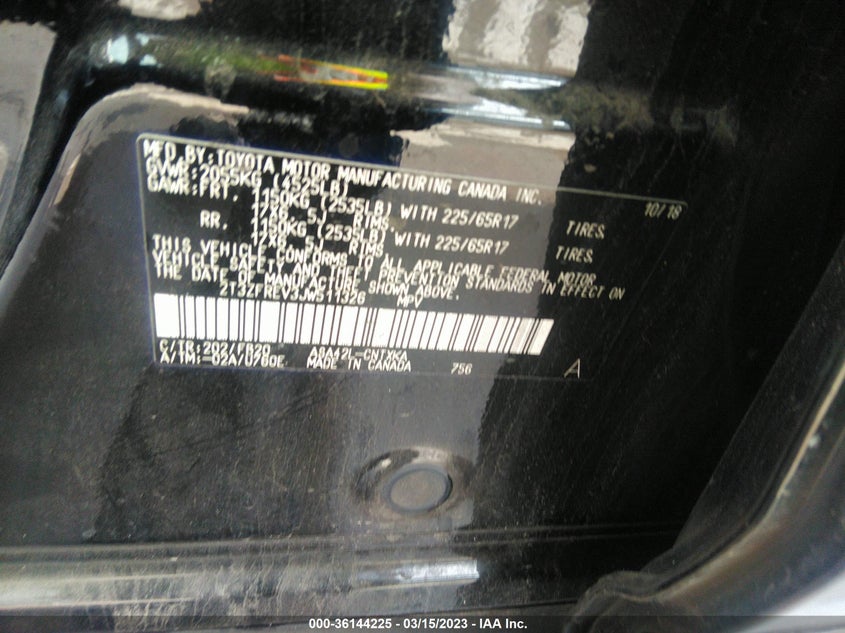 VIN 2T3ZFREV3JW511326 2018 TOYOTA RAV4 LE