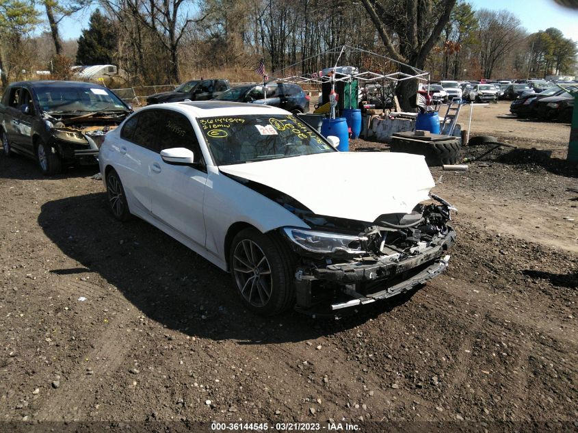 3MW5R7J02M8B65351 BMW 3 Series 330I XDRIVE