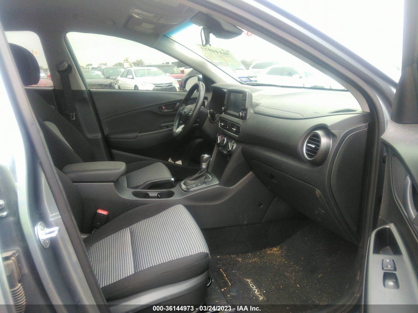 VIN KM8K22AA7LU480049 2020 HYUNDAI KONA SEL
