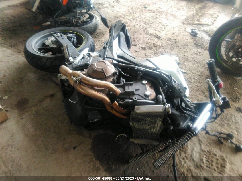 2021 HONDA CBR500 RA - MLHPC6257M5200414