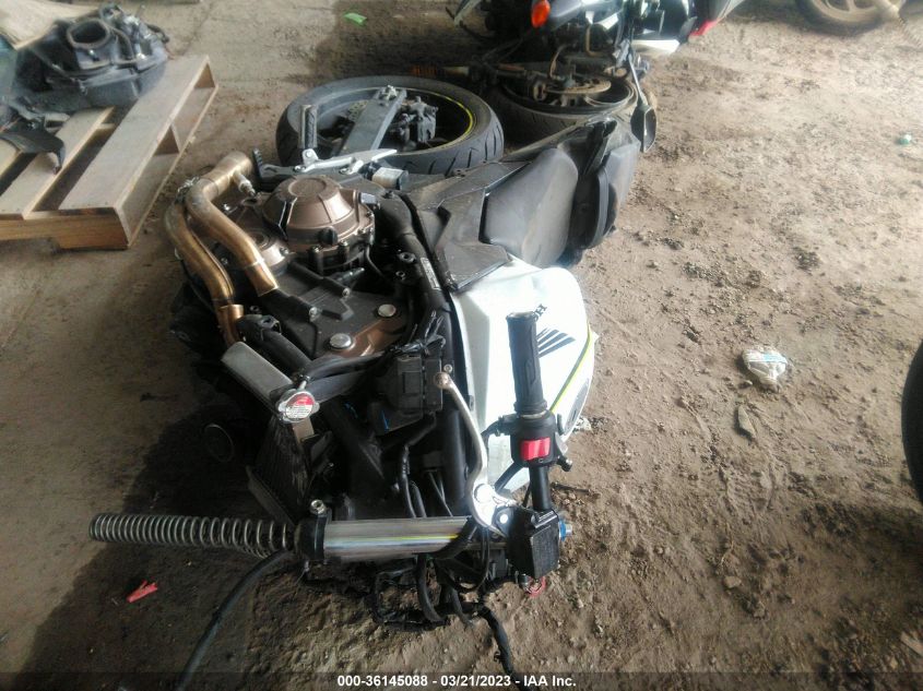 2021 HONDA CBR500 RA - MLHPC6257M5200414