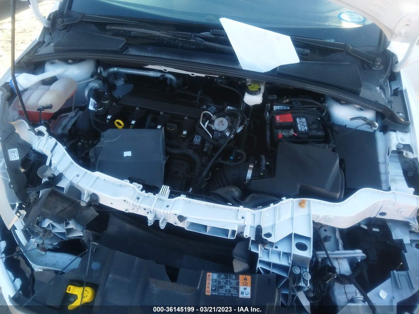 VIN 1FADP3J29JL214909 2018 FORD FOCUS TITANIUM
