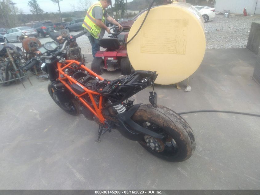 2016 KTM 1290 SUPER DUKE R - VBKV39401GM937503