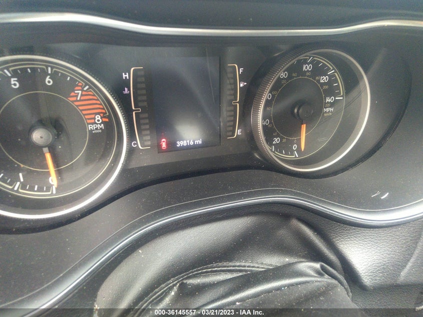 VIN 1C4PJLCX1KD301619 2019 JEEP CHEROKEE LATITUDE