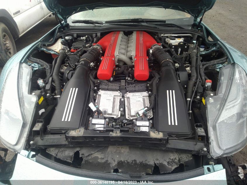 2015 FERRARI F12BERLINETTA ZFF74UFA6F0208596