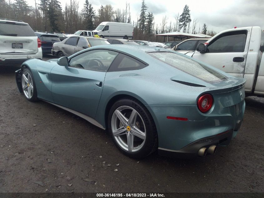 2015 FERRARI F12BERLINETTA ZFF74UFA6F0208596