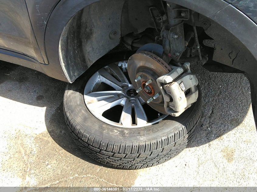 VIN KNDPMCAC2J7455700 2018 KIA SPORTAGE LX