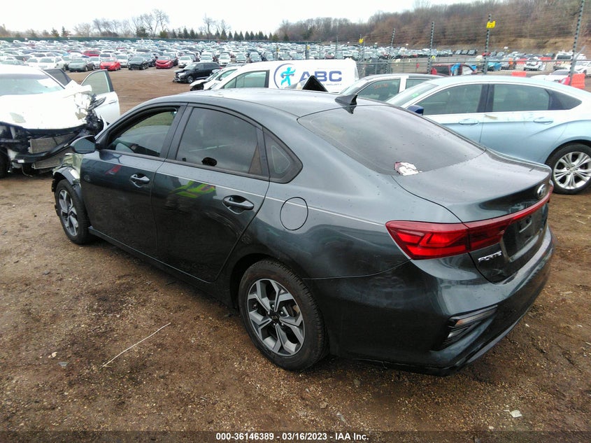 VIN 3KPF24AD2LE147719 2020 KIA FORTE LXS