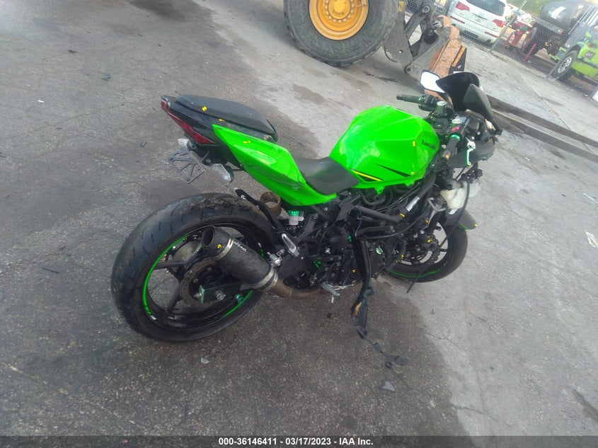 VIN JKAEXKG16JDA06176 2018 KAWASAKI EX400