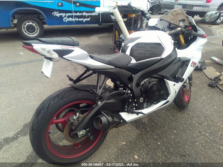 2017 SUZUKI GSX-R750 - JS1GR7MA5H2102193