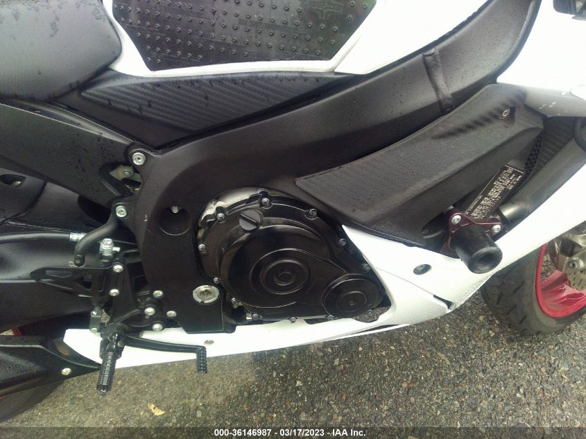 2017 SUZUKI GSX-R750 - JS1GR7MA5H2102193