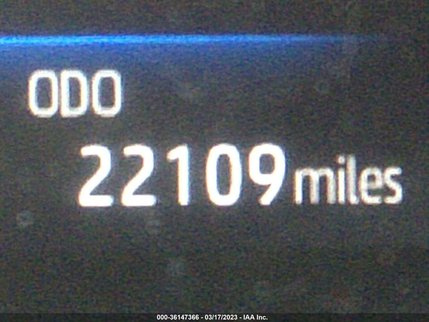 VIN 5TDHZRBH5MS532878 2021 TOYOTA HIGHLANDER XLE