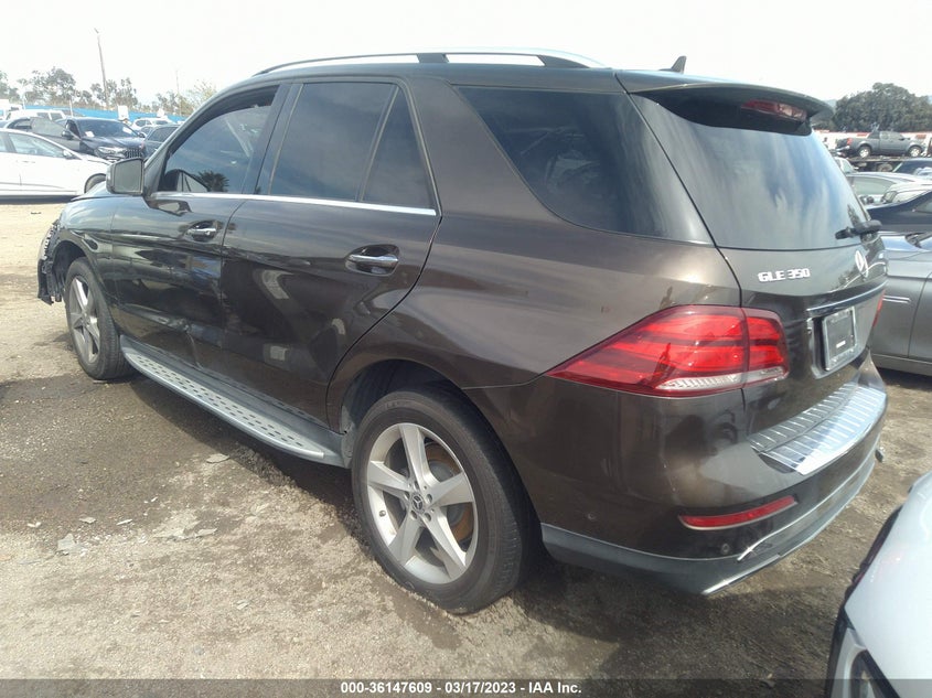 VIN 4JGDA5JBXHA990913 2017 MERCEDES-BENZ GLE GLE 350