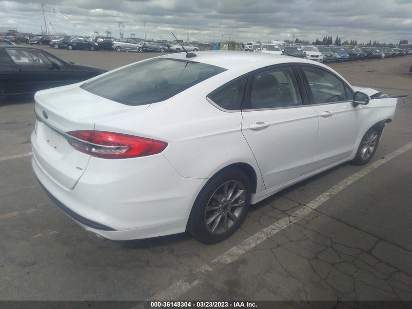 VIN 3FA6P0H73HR201674 2017 FORD FUSION SE
