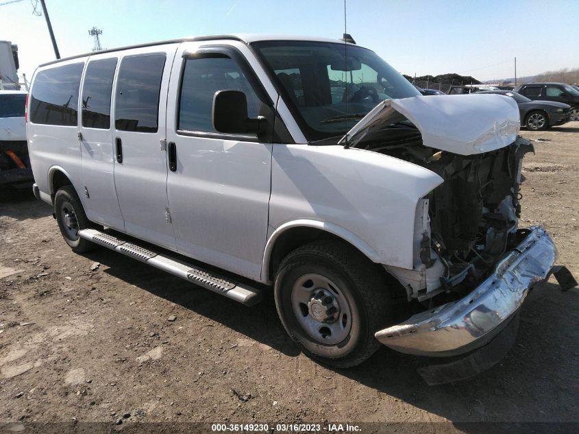2017 CHEVROLET EXPRESS PASSENGER LT - 1GAWGFFG5H1126799