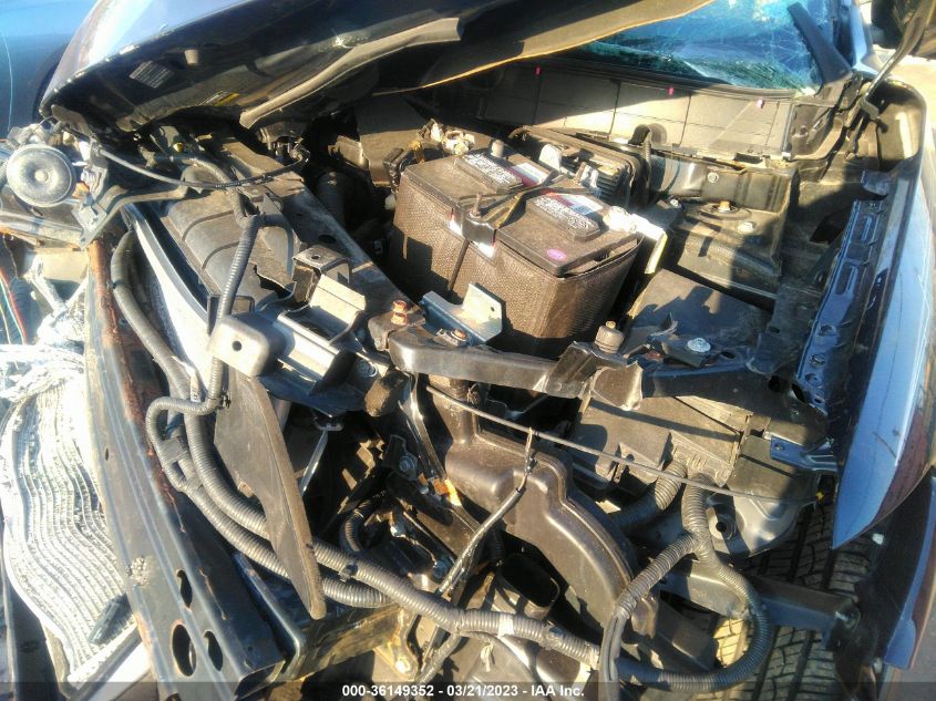 2015 NISSAN ROGUE S - KNMAT2MV1FP544195