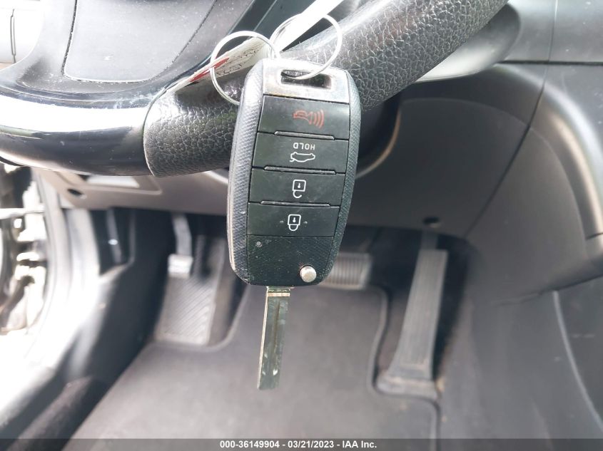 2015 KIA OPTIMA LX - KNAGM4A72F5660264
