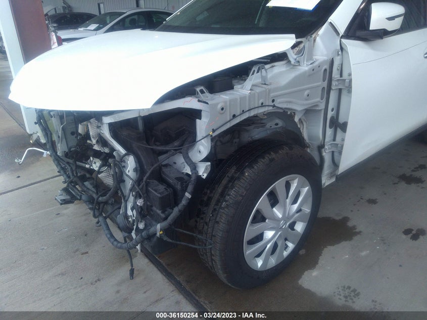 VIN KNMAT2MT7HP591586 2017 NISSAN ROGUE S