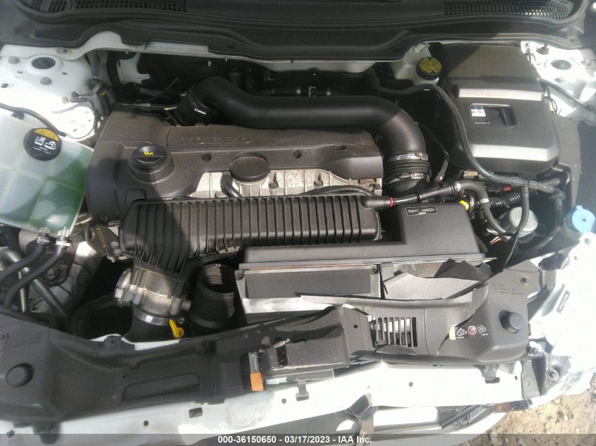 2013 VOLVO C70 T5 YV1672MC1DJ139599