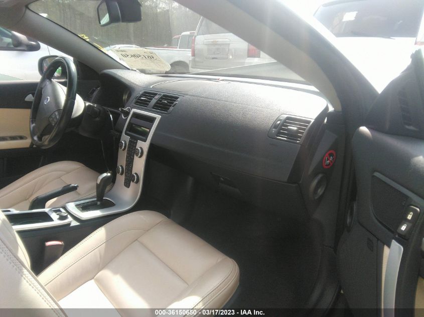 2013 VOLVO C70 T5 YV1672MC1DJ139599