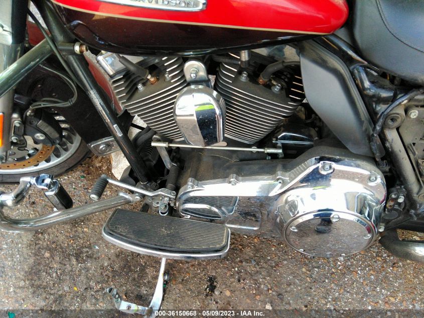 2011 HARLEY-DAVIDSON FLHTK - 1HD1KEM13BB618448