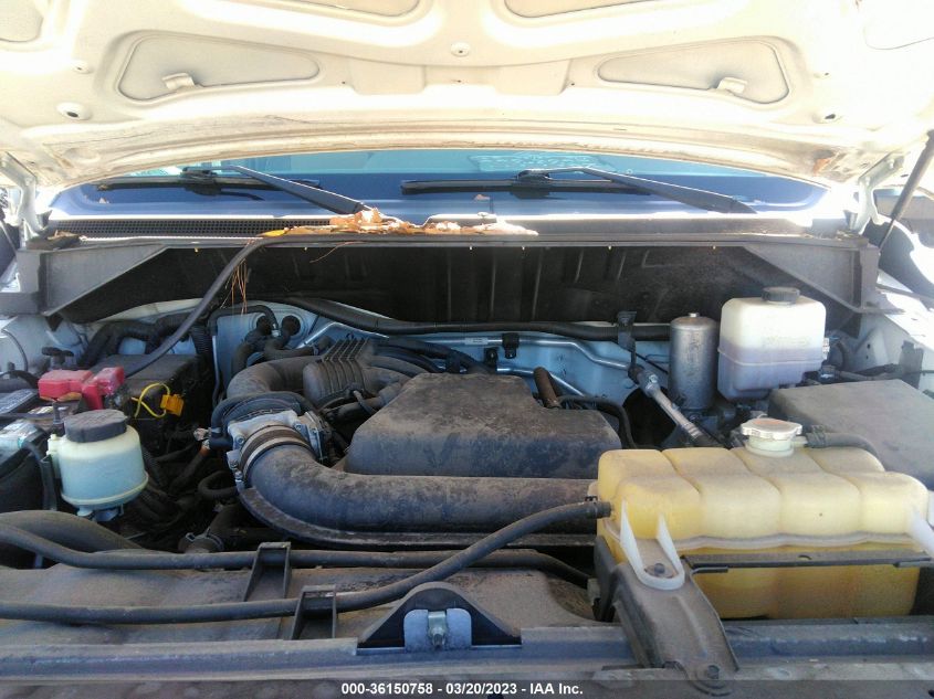 2016 NISSAN NV SV 1N6BF0KM5GN811231