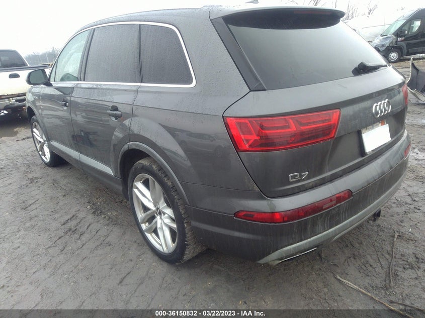 VIN WA1VAAF77JD035586 2018 AUDI Q7 PRESTIGE