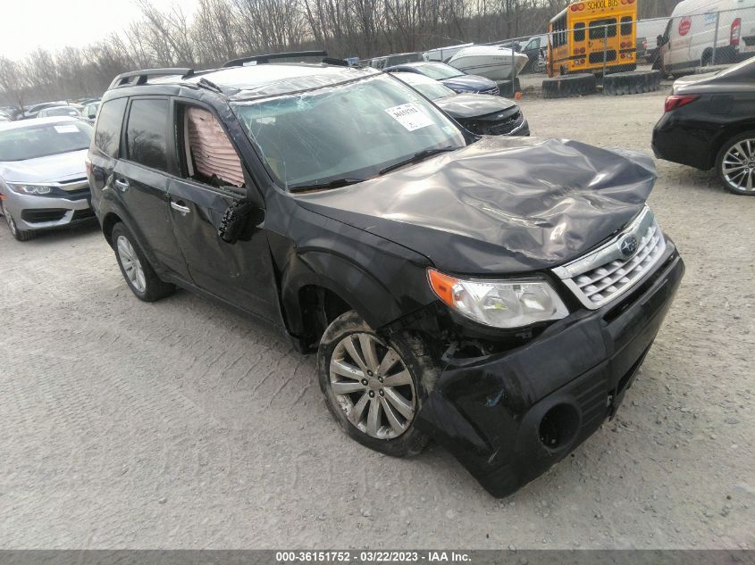 2013 SUBARU FORESTER 2.5X PREMIUM - JF2SHADC8DH406080