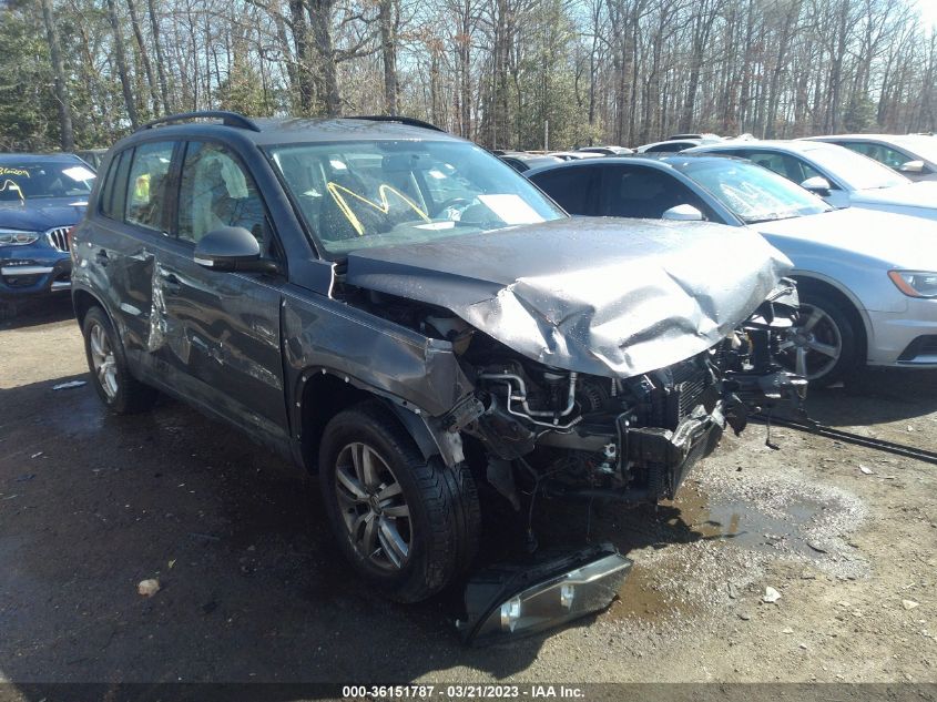 VIN WVGAV7AX7FW512155 2015 VOLKSWAGEN TIGUAN no.1